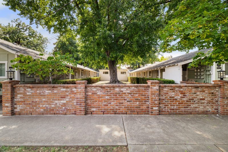 Cherry St Apartments - Chico, CA