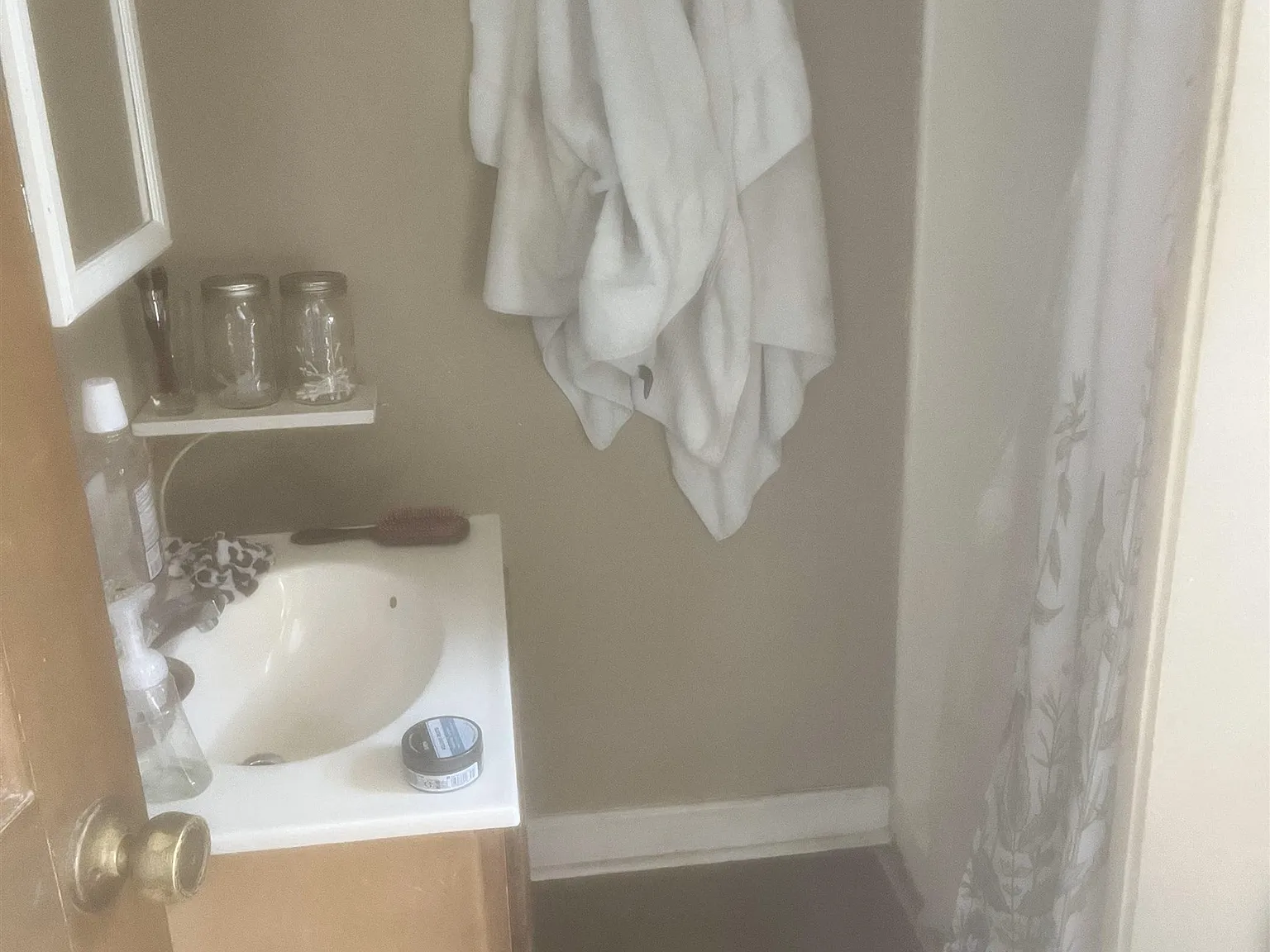 Bathroom before renovation